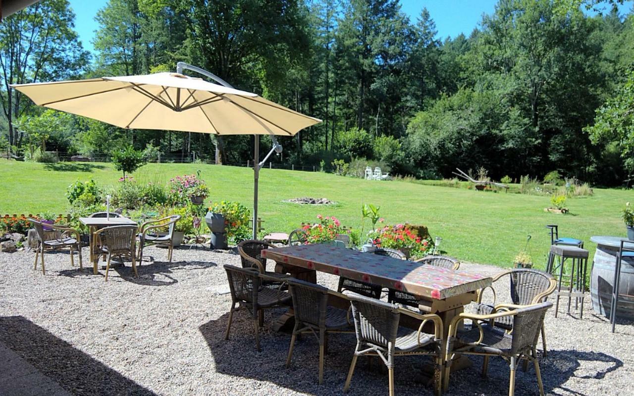 ホテル Domaine Chez Jem Le Breuil  エクステリア 写真